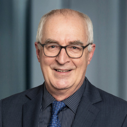 Dr. Bernhard Jungblut